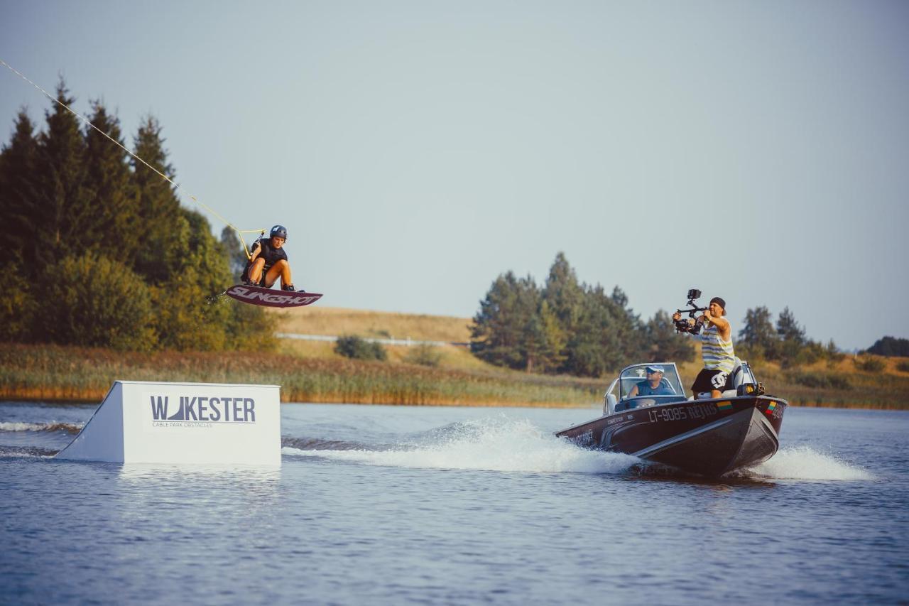 Wakepond Atostogu Slenis Villa Anykščiai Exteriör bild