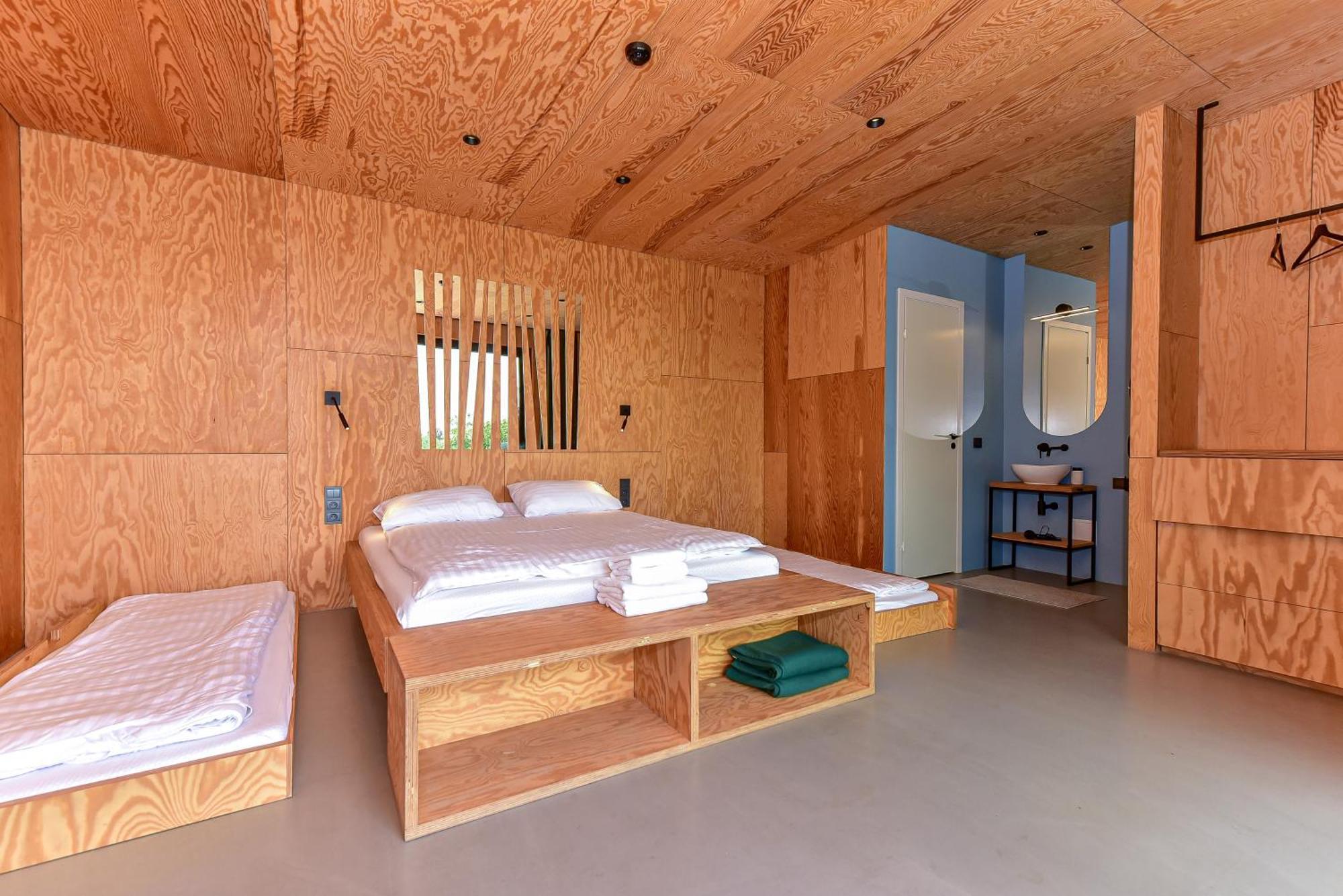 Wakepond Atostogu Slenis Villa Anykščiai Exteriör bild