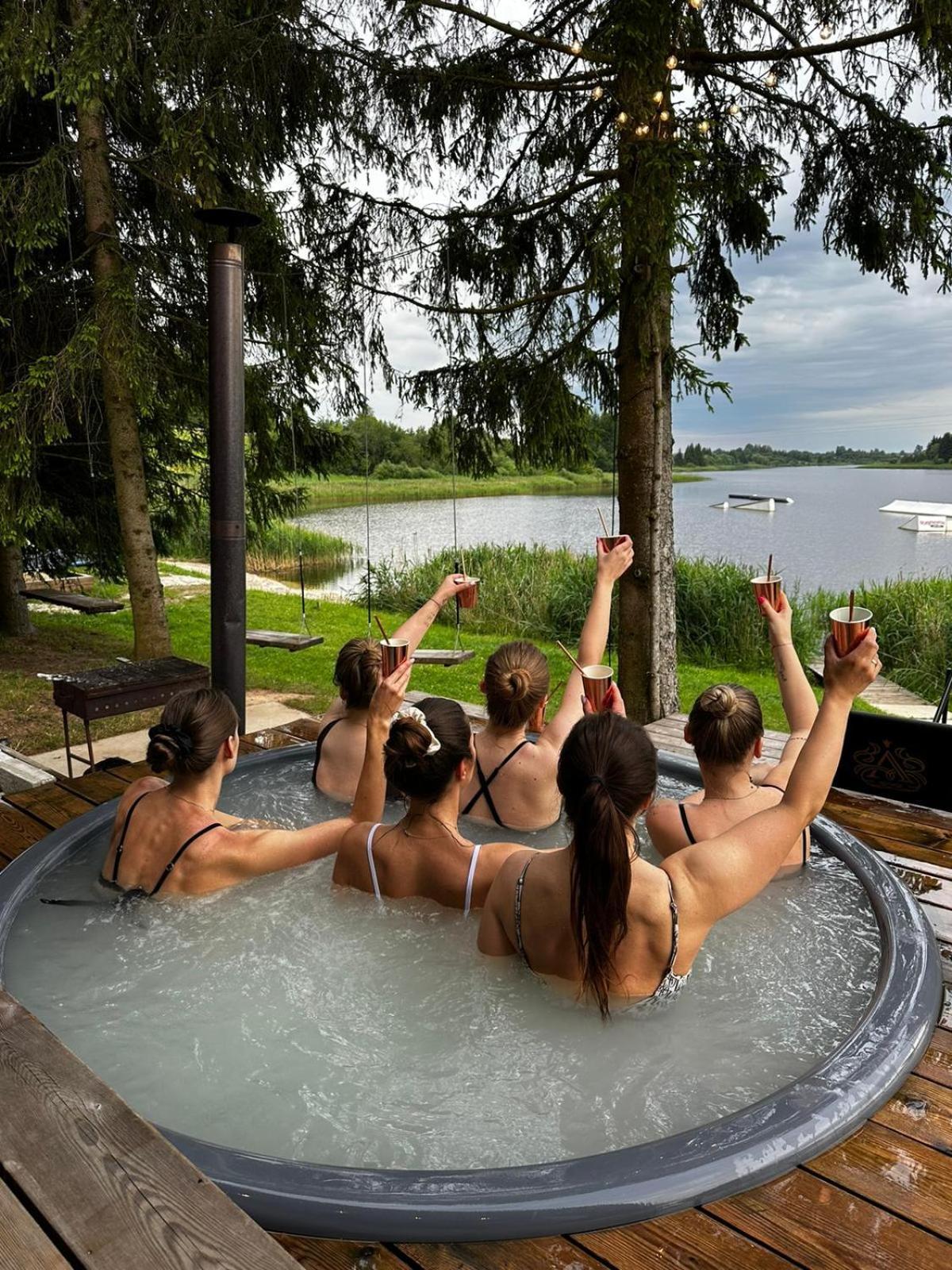 Wakepond Atostogu Slenis Villa Anykščiai Exteriör bild